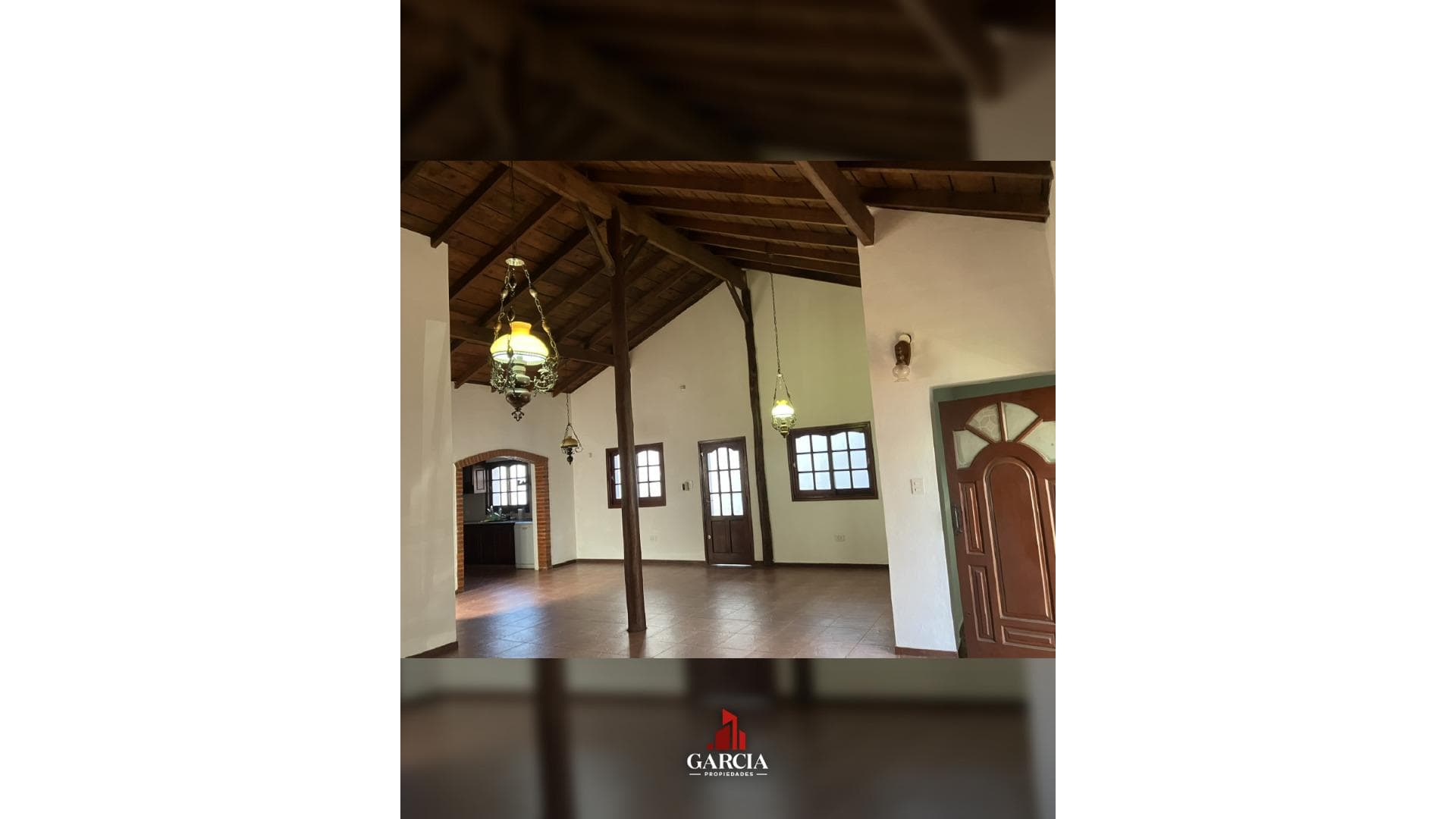 VENDE CASA 5 dormitorios Barrio Berón de Astrada - foto 3