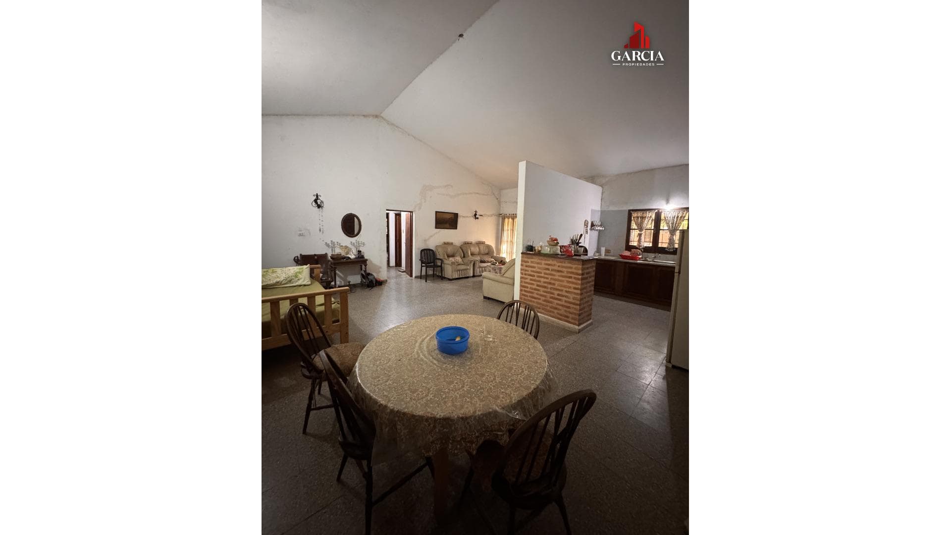 VENDE TERRENO EN ESQUINA SOBRE RUTA NACIONAL N° 12 - foto 2