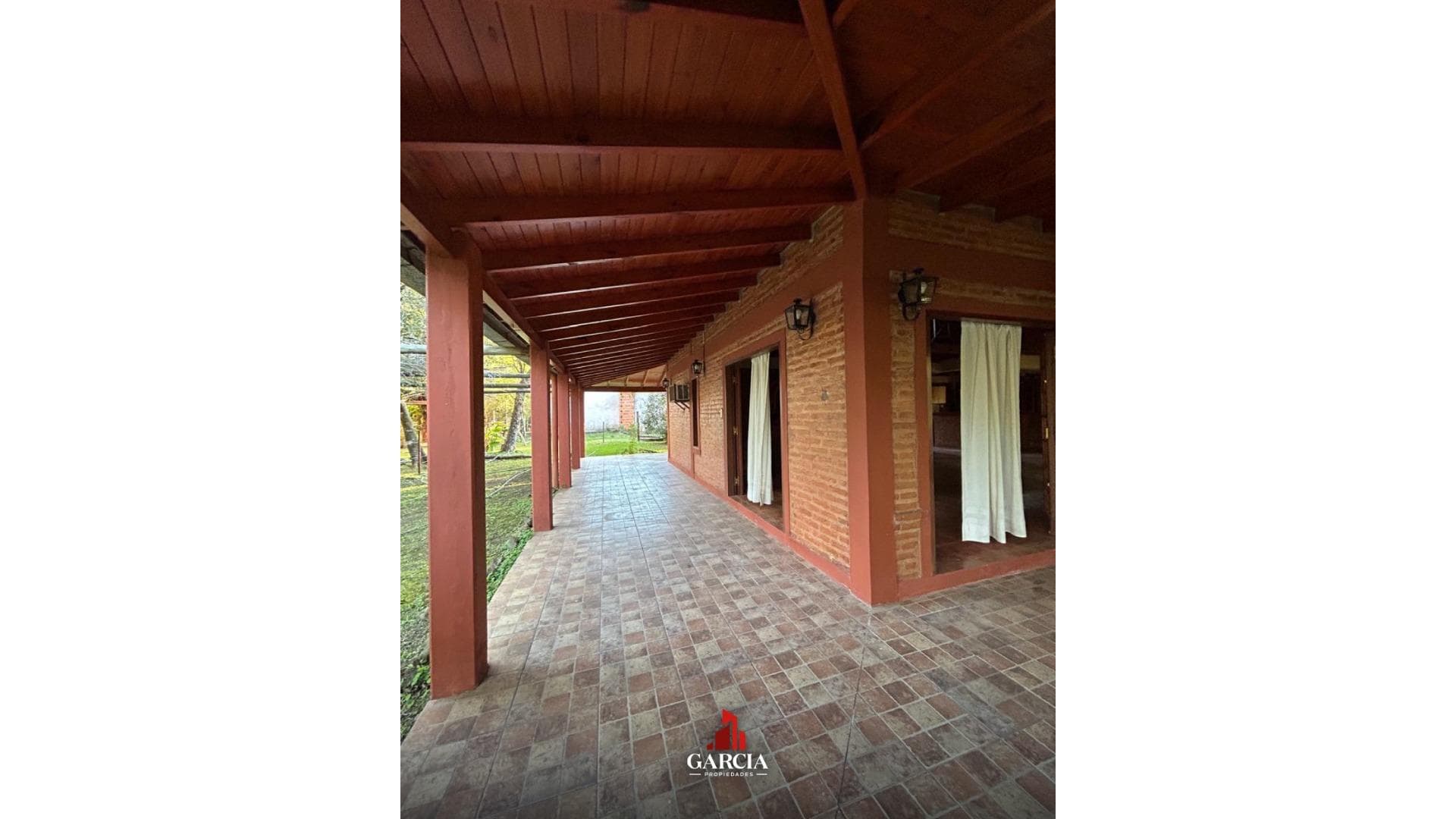 VENDE CASA 4 DORMITORIOS EN PASO DE LA PATRIA - foto 3